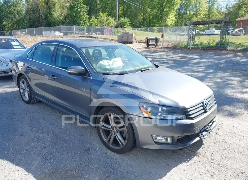 2014 Volkswagen Passat photo