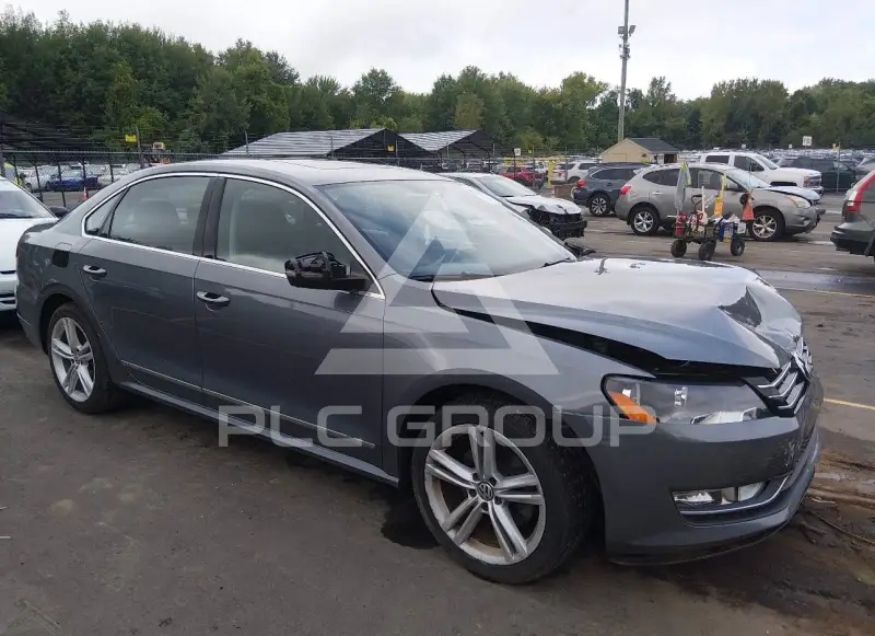 2014 Volkswagen Passat photo