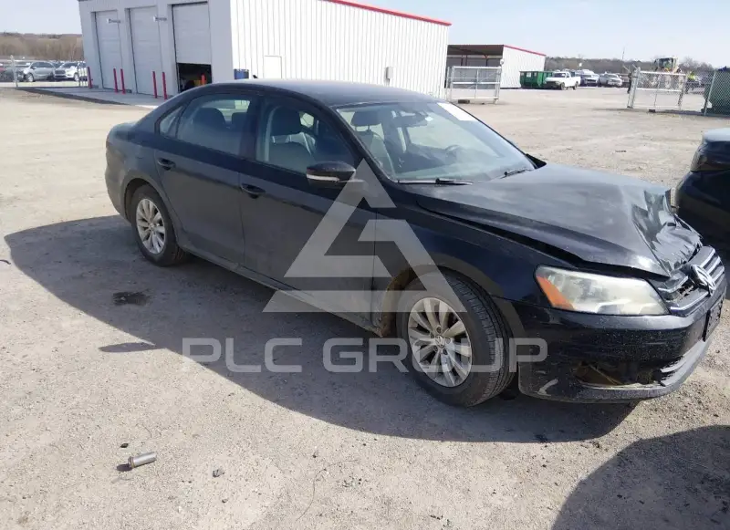 2014 Volkswagen Passat фото