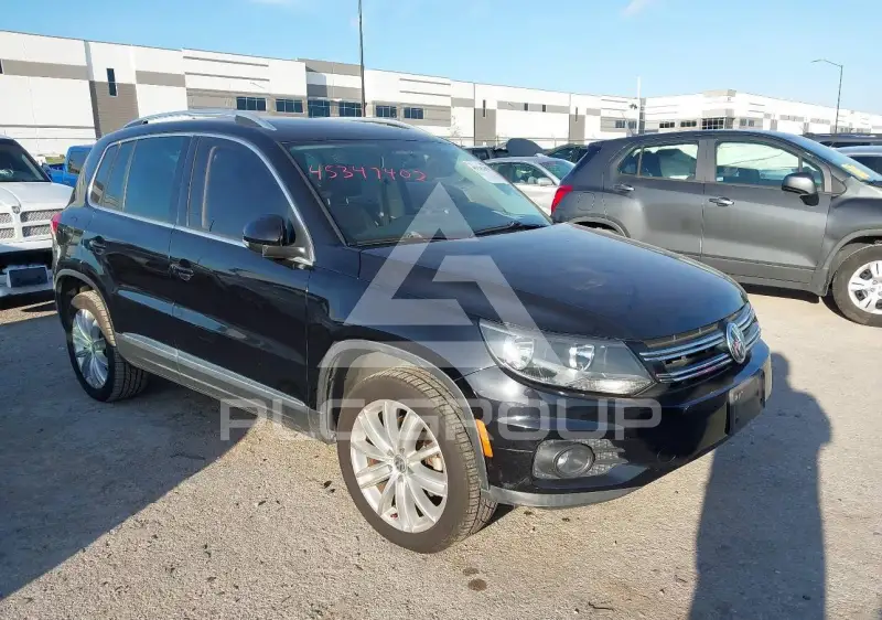 2014 Volkswagen Tiguan photo