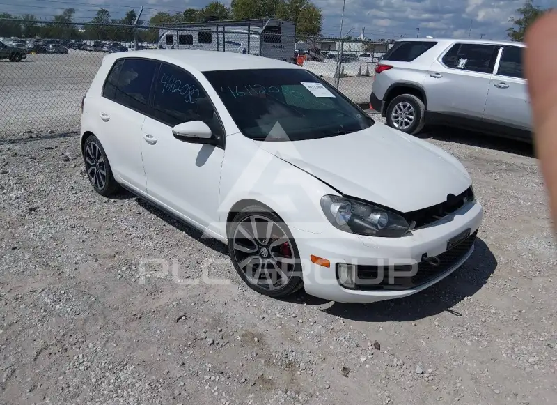 2014 Volkswagen GTI photo