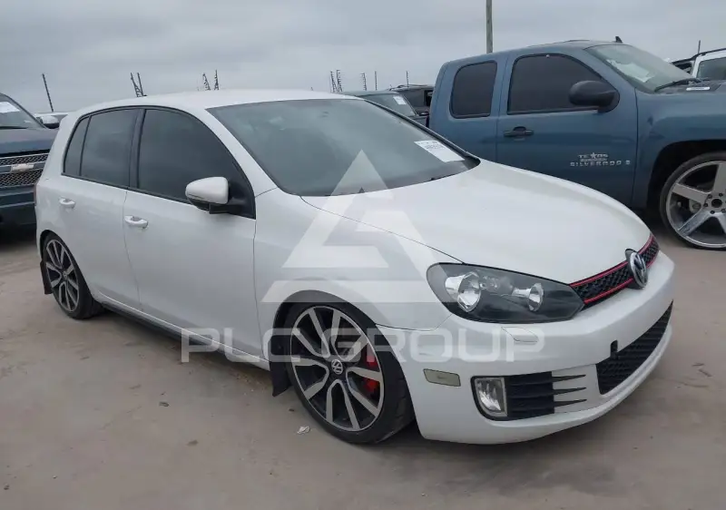 2014 Volkswagen GTI фото