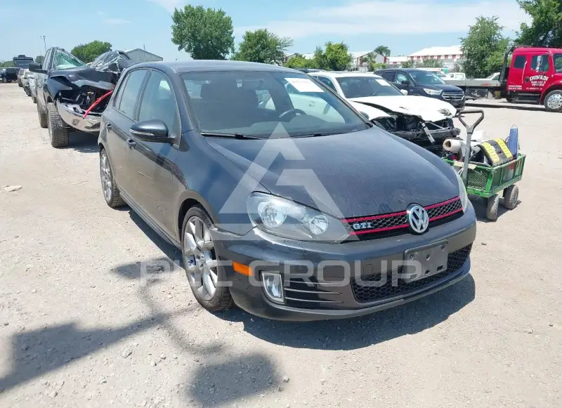 2014 Volkswagen GTI фото