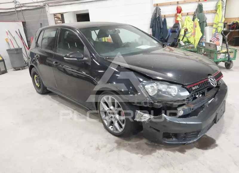 2014 Volkswagen GTI фото