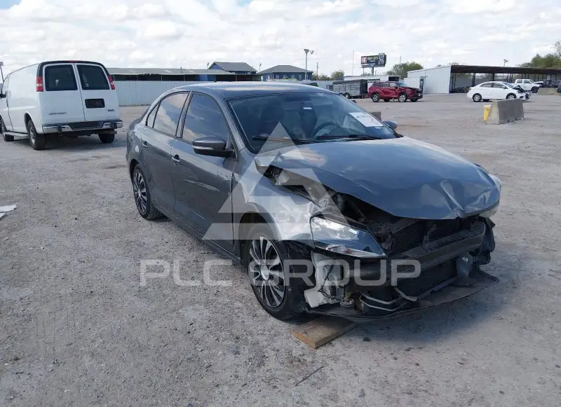 2014 Volkswagen Jetta photo