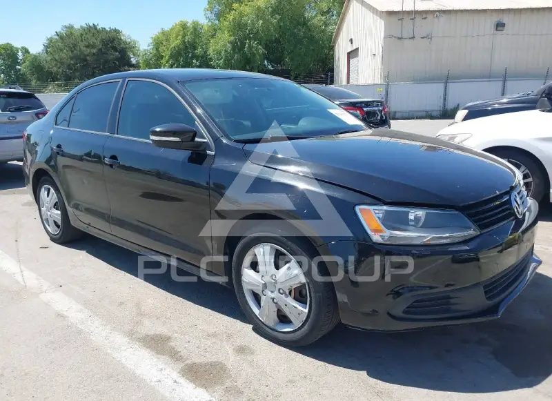 2014 Volkswagen Jetta photo