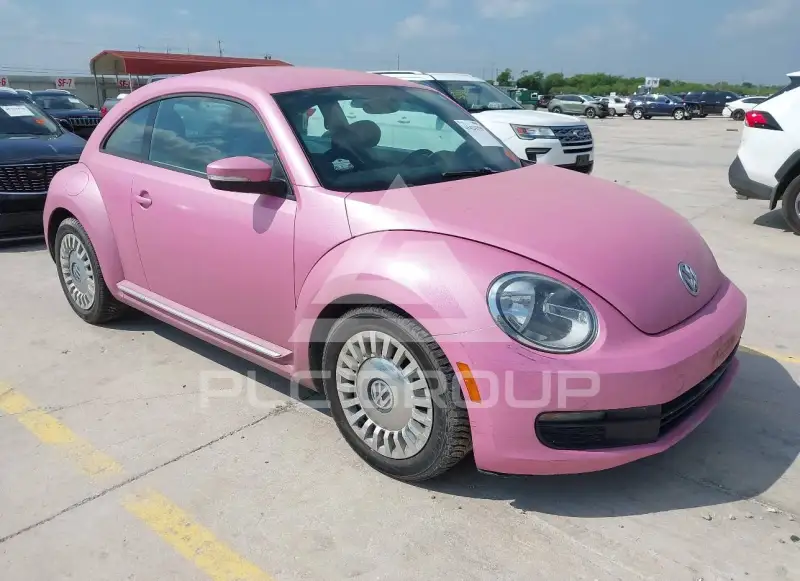 2014 Volkswagen BEETLE фото