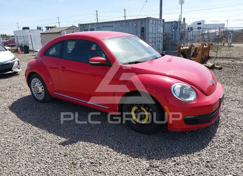 2014 Volkswagen BEETLE фото