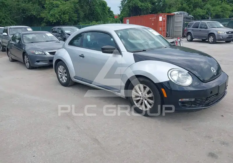 2014 Volkswagen BEETLE photo