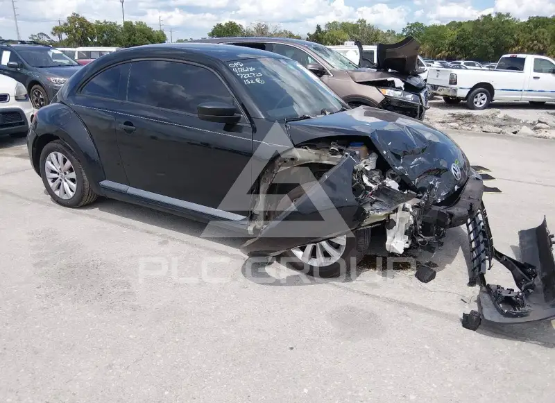 2014 Volkswagen BEETLE фото