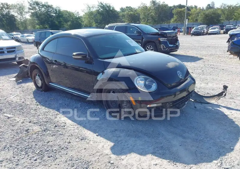 2014 Volkswagen BEETLE photo