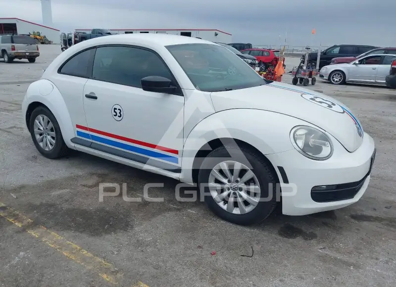2014 Volkswagen BEETLE фото