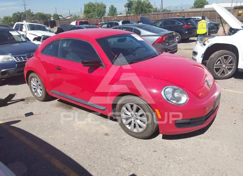2014 Volkswagen BEETLE фото