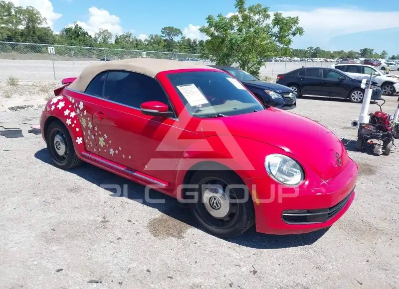 2014 Volkswagen BEETLE фото