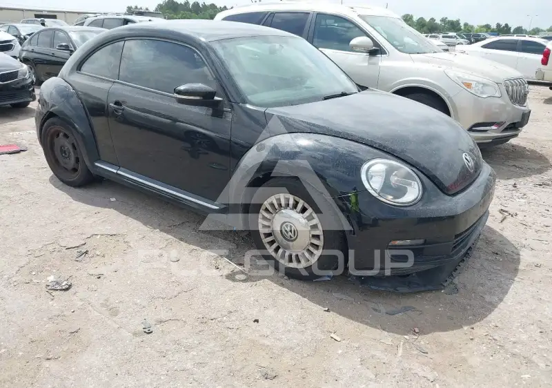 2014 Volkswagen BEETLE фото