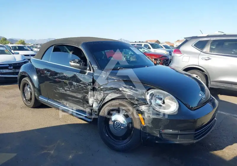 2014 Volkswagen BEETLE фото