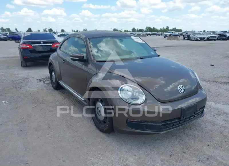 2014 Volkswagen BEETLE фото