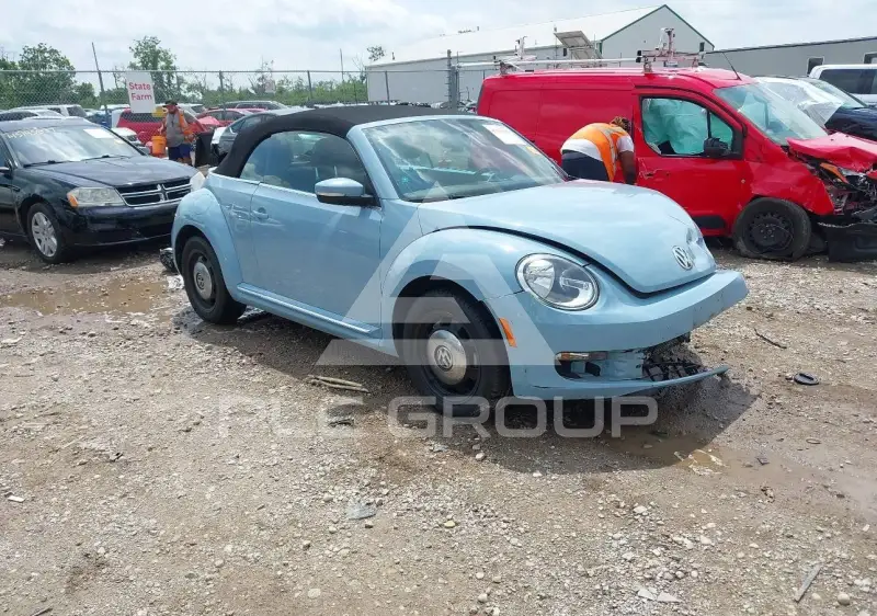 2014 Volkswagen BEETLE фото