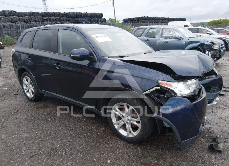 2015 Mitsubishi OUTLANDER фото
