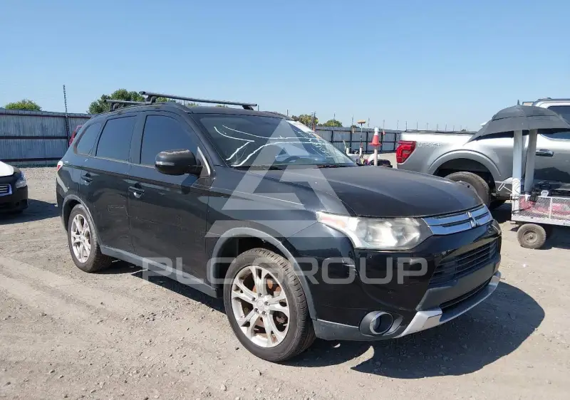 2015 Mitsubishi OUTLANDER фото