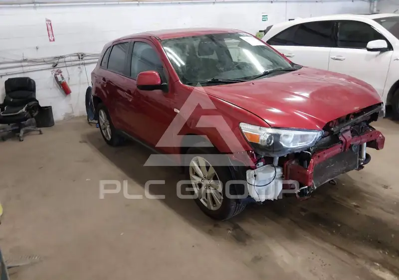 2015 Mitsubishi OUTLANDER фото