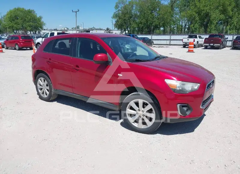 2015 Mitsubishi OUTLANDER фото