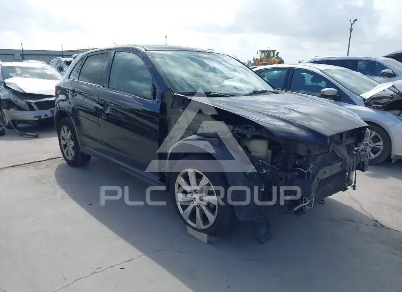 2015 Mitsubishi OUTLANDER фото
