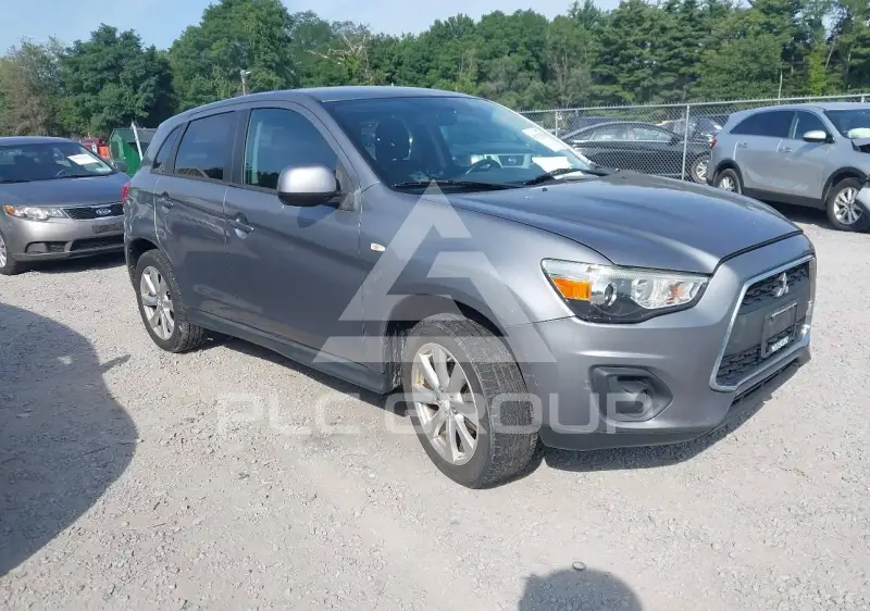 2015 Mitsubishi OUTLANDER фото
