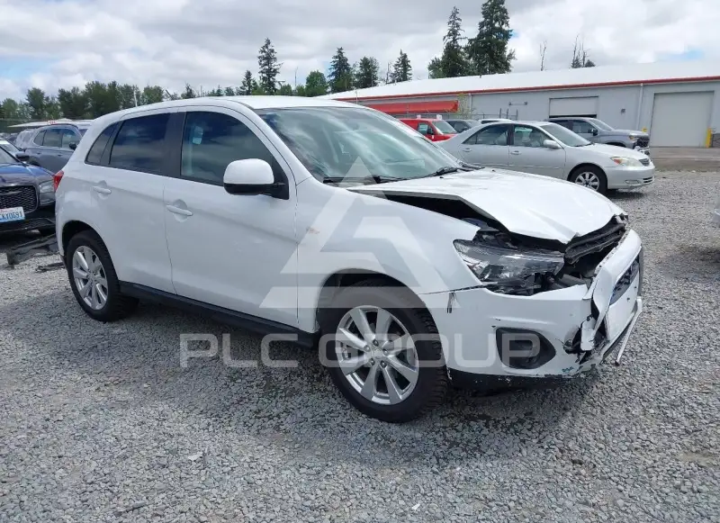 2015 Mitsubishi OUTLANDER фото