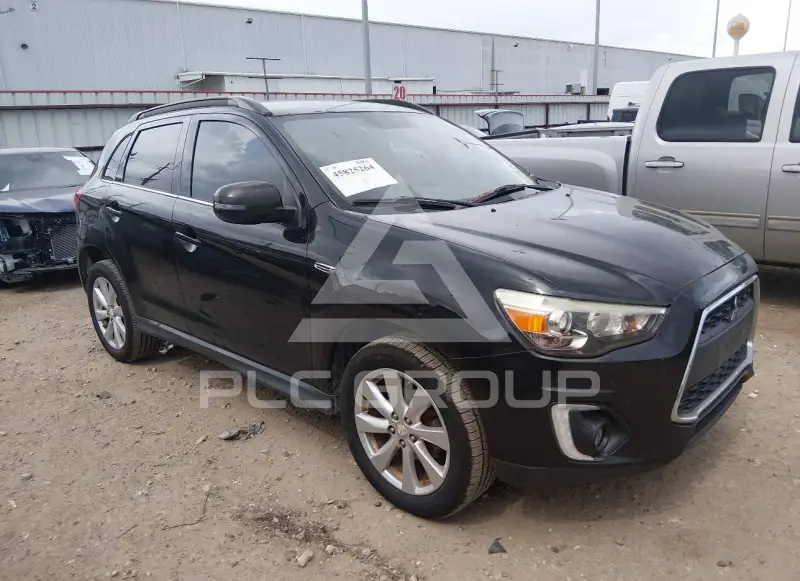 2015 Mitsubishi OUTLANDER фото