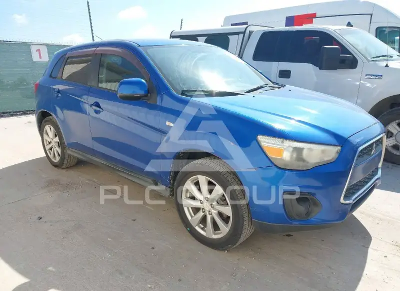 2015 Mitsubishi OUTLANDER фото