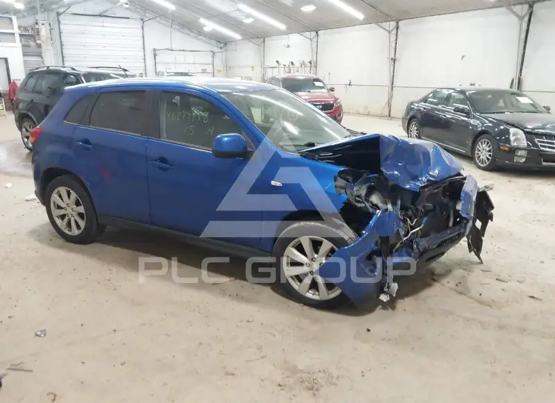 2015 Mitsubishi OUTLANDER фото