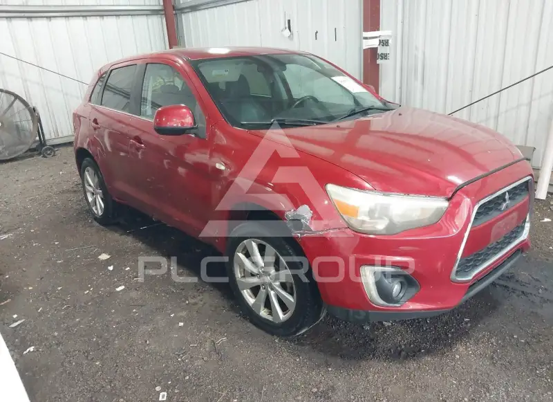 2015 Mitsubishi OUTLANDER фото