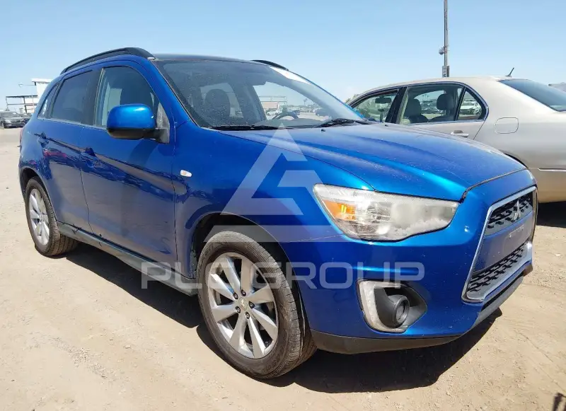 2015 Mitsubishi OUTLANDER фото