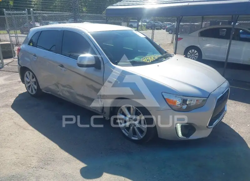2015 Mitsubishi OUTLANDER фото