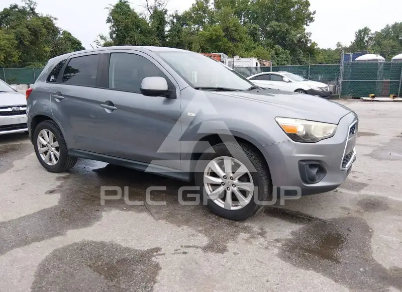 2015 Mitsubishi OUTLANDER фото