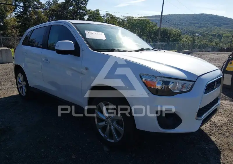 2015 Mitsubishi OUTLANDER фото