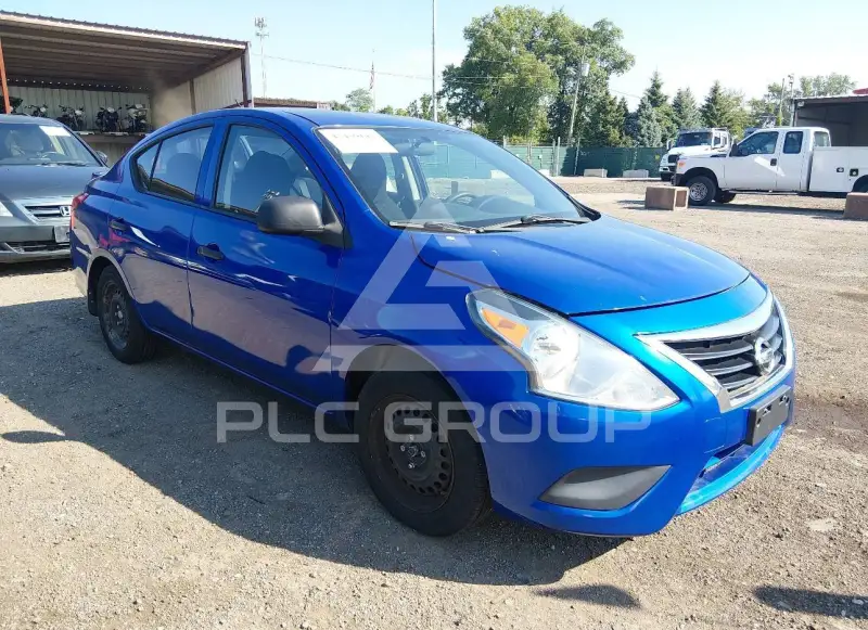 2015 Nissan VERSA photo