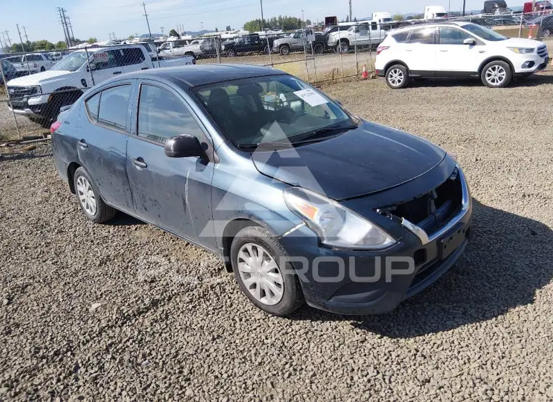 2015 Nissan VERSA фото