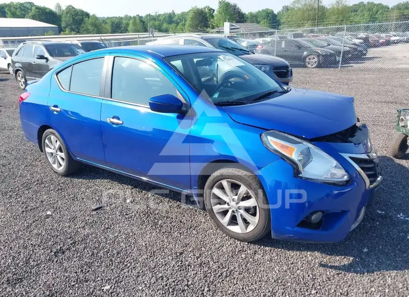 2015 Nissan VERSA фото