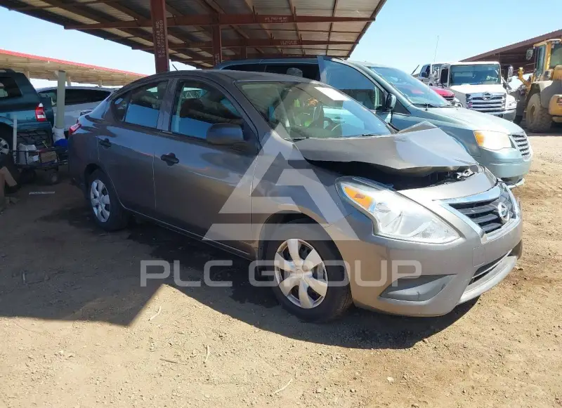 2015 Nissan VERSA фото