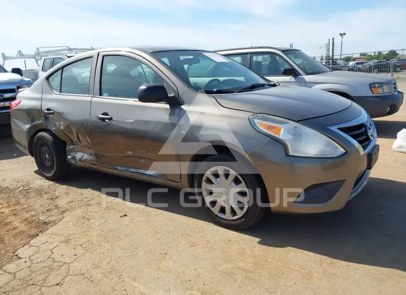 2015 Nissan VERSA photo