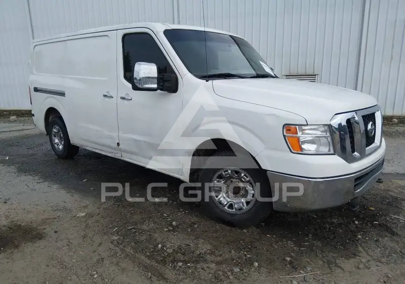2015 Nissan NV 2500 photo