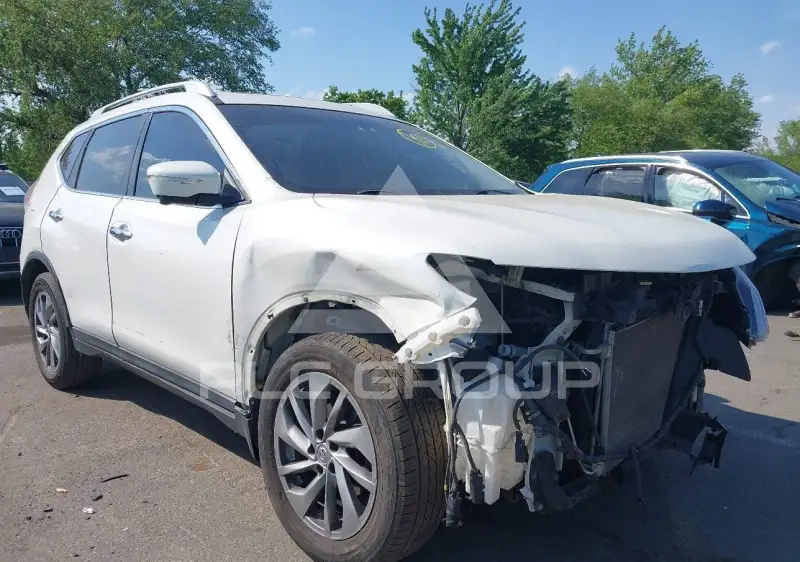 2015 Nissan ROGUE photo