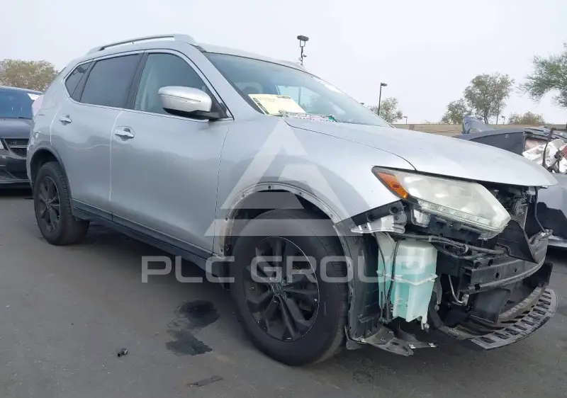 2015 Nissan ROGUE photo