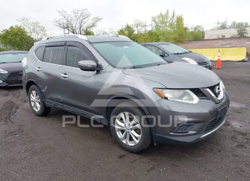 2015 Nissan ROGUE photo