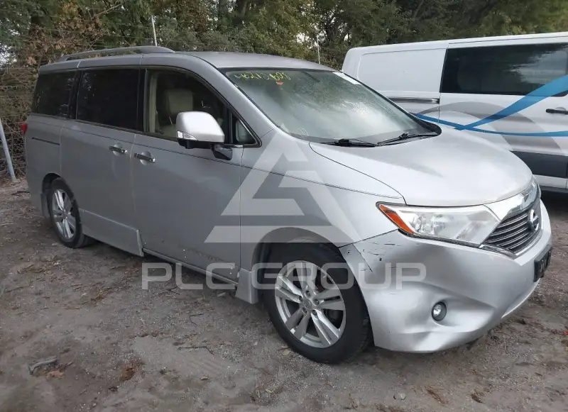 2015 Nissan QUEST photo