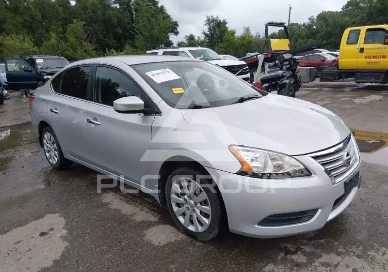 2015 Nissan SENTRA фото