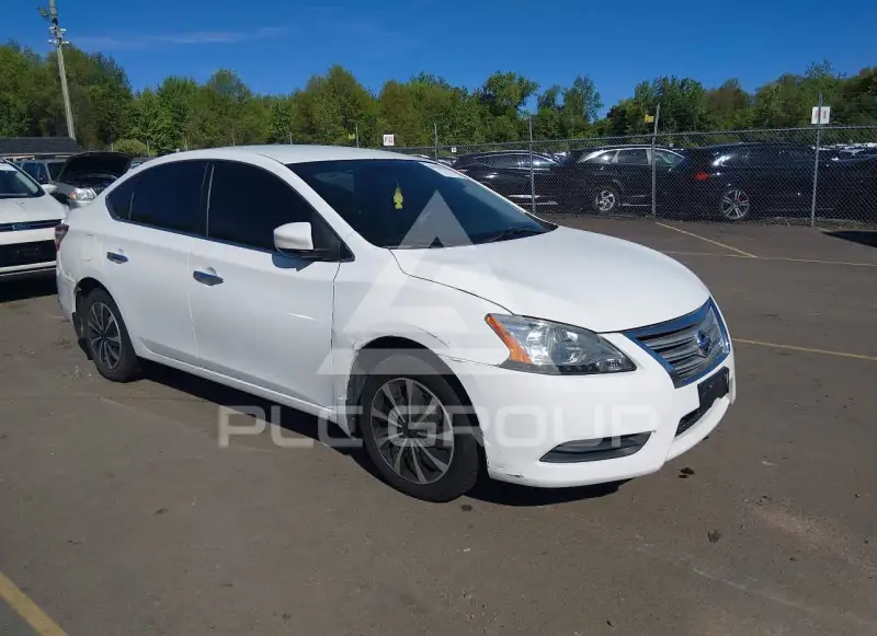 2015 Nissan SENTRA фото