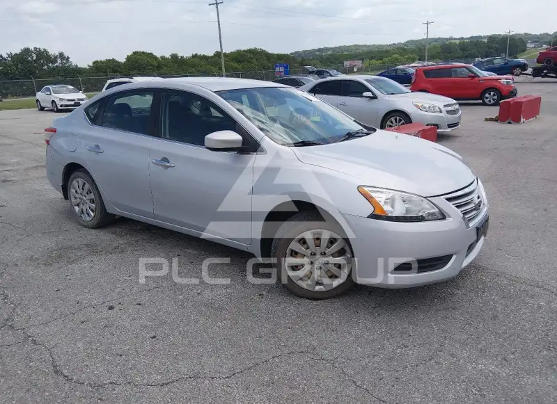 2015 Nissan SENTRA фото